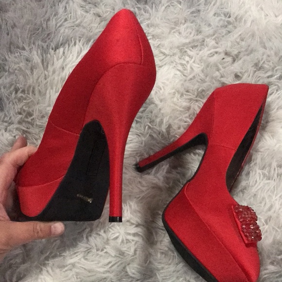 Jessica Paster Red Heels size 8.5 with bows - Picture 4 of 12